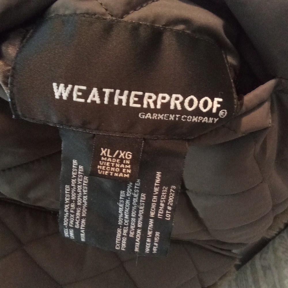 Weatherproof vest - Picture 2 of 4